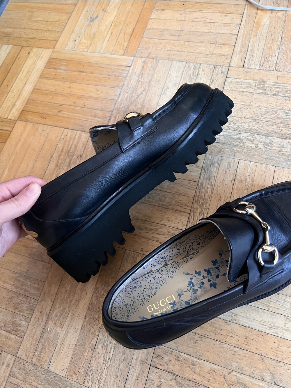 Gucci Black Leather Loafers - Picture 6 of 7